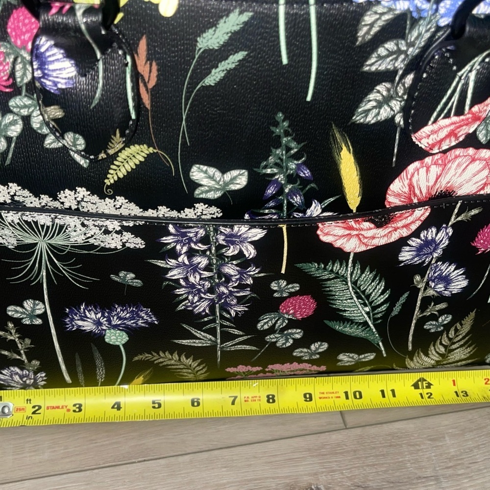 NWT Steve Madden Floral Black Tote Bag - Picture 8 of 10